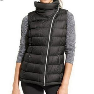 Athleta Black Downabout Goose Down Vest Size Small